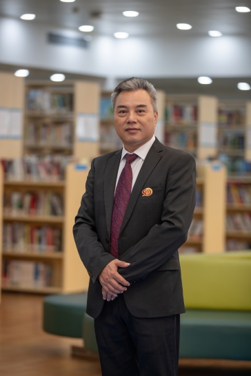黄校相片_页面.jpg